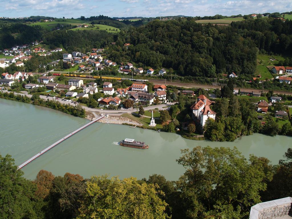 Landhotel Mariensaeule Wernstein am Inn Luaran gambar